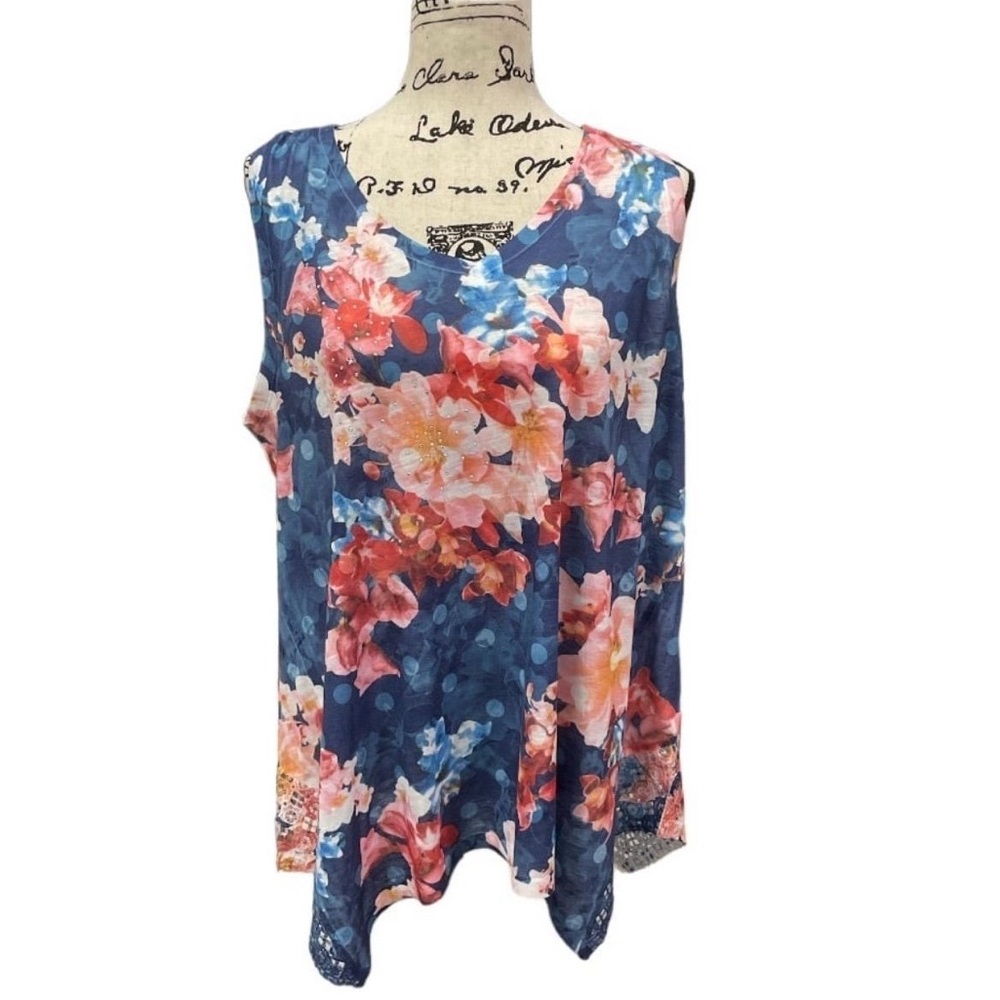 Time and Tru Women’s XL 16-18 Blue Floral Lace Studded Swing Tank Top